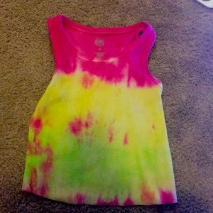 crop tie die shirt